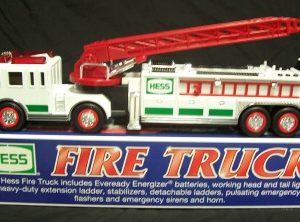 2000 hess toy truck