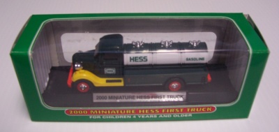 2000 Hess Miniature Truck