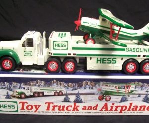 2002 hess toy truck