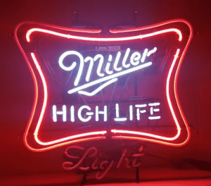 Miller High Life Beer Sequencing Neon Sign miller high life beer sequencing neon sign Miller High Life Beer Sequencing Neon Sign millerhighlifelightsequencing2005 300x264