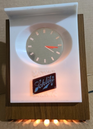 Schlitz Beer Lighted Clock