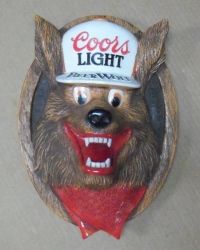 [object object] My Beer Sign Collection &#8211; Not for sale but can be bought&#8230; coorslightbeerwolfsign