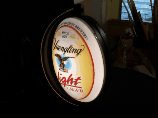 [object object] My Beer Sign Collection &#8211; Not for sale but can be bought&#8230; yuenglinglagerlightpublight